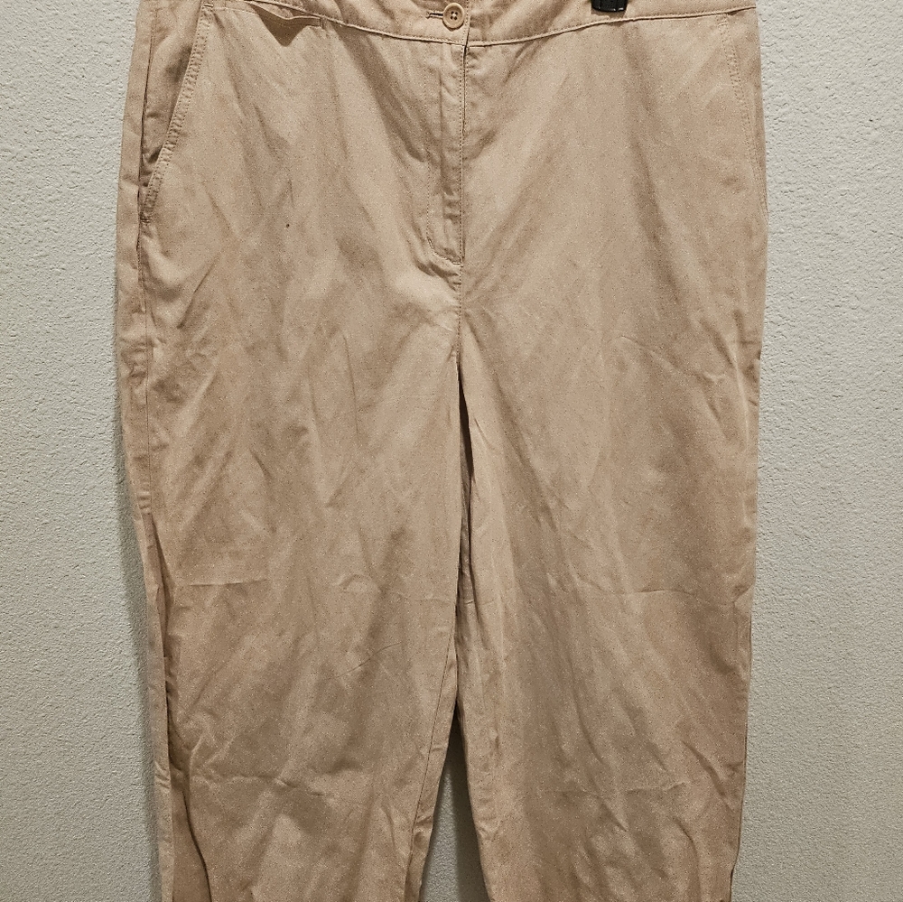 Eileen Fisher Tan Capris Versatile Style Good Conditions
